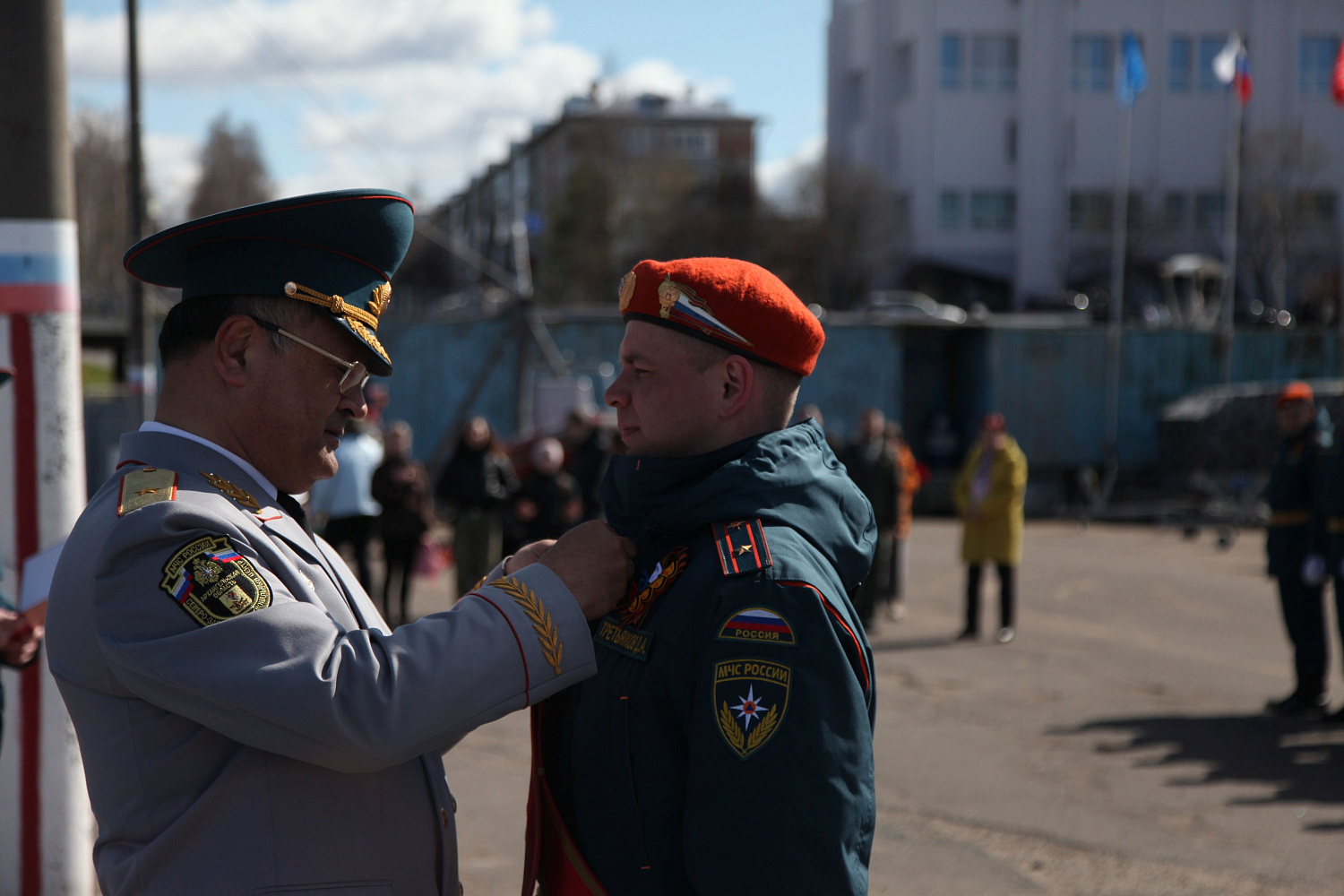 Когда медаль говорит громче слов: заказ для ГУ МЧС России по Архангельской области